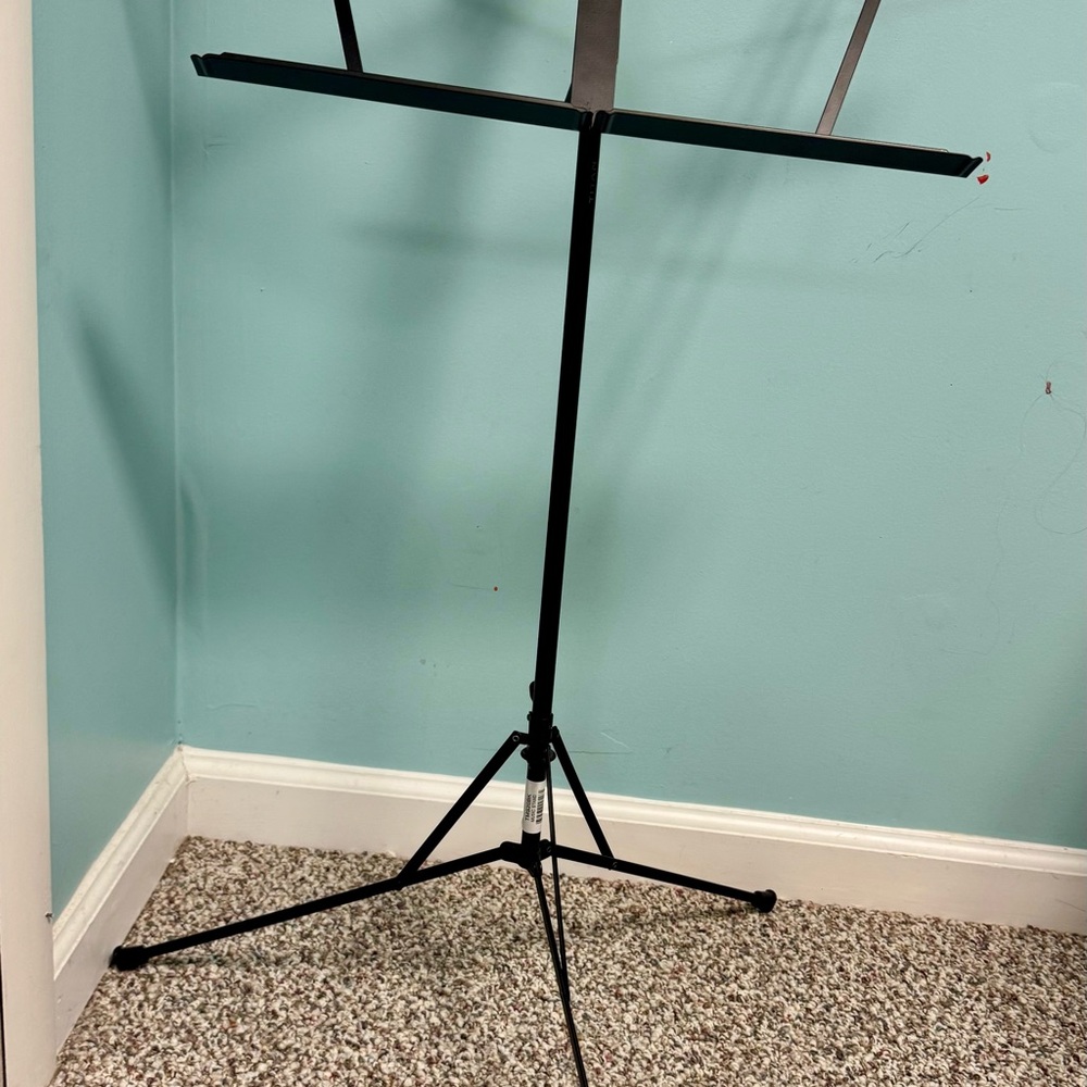 Titan Adjustable Steel Music Stand
